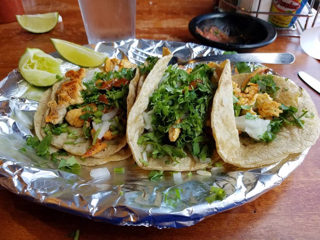 Taco Tequilas | restaurant | 423 Wabash Ave, Terre Haute, IN 47807, USA | 8129174863 OR +1 812-917-4863