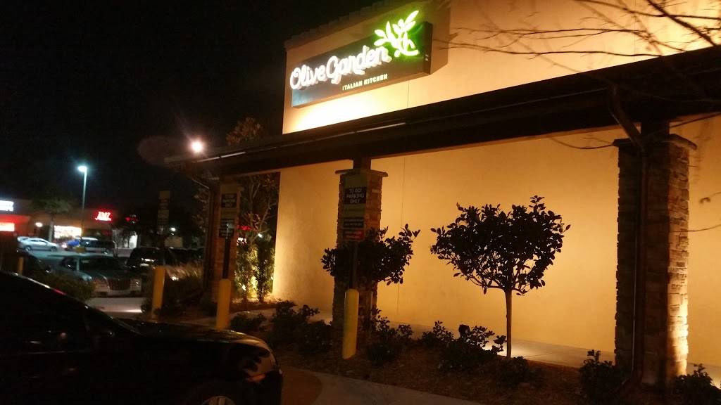 Olive Garden Italian Restaurant | meal takeaway | 9465 Atlantic Blvd, Jacksonville, FL 32225, USA | 9047202110 OR +1 904-720-2110