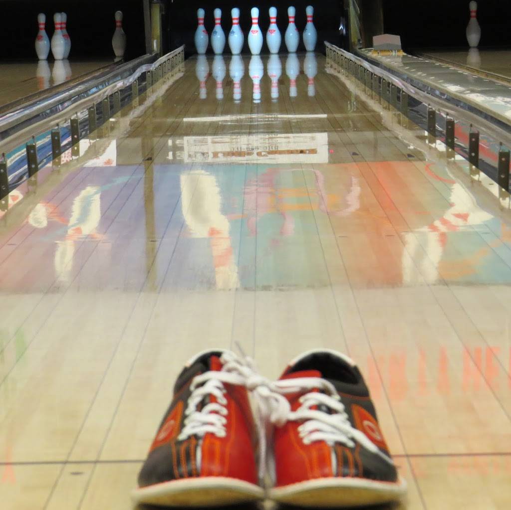 Spartan West Bowling Center | restaurant | 2253 W., U.S. 10, Ludington, MI 49431, USA | 2317572391 OR +1 231-757-2391