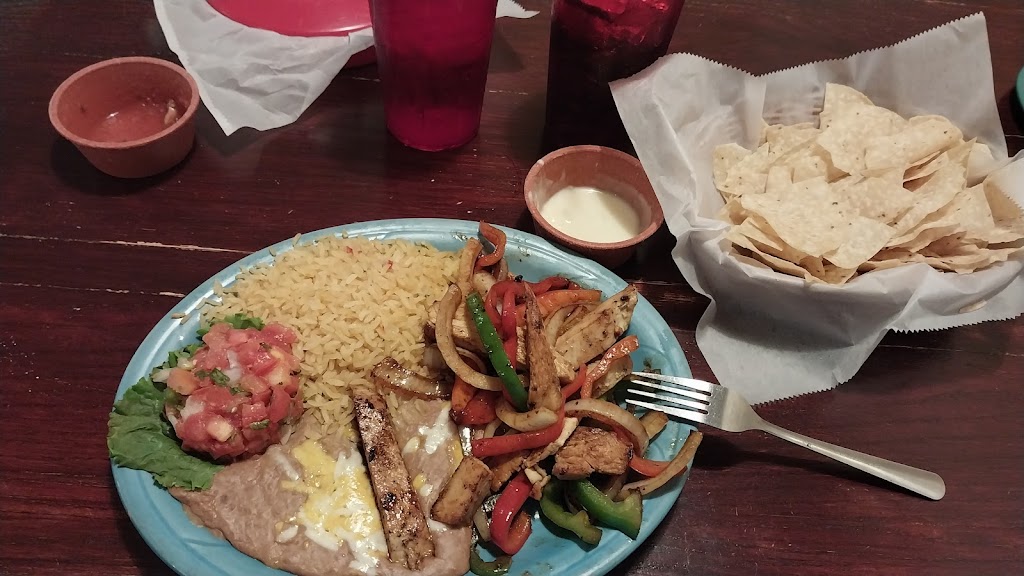 Mamaveca Grill | restaurant | 2130 E Alameda St, Norman, OK 73071, USA | 4059286943 OR +1 405-928-6943