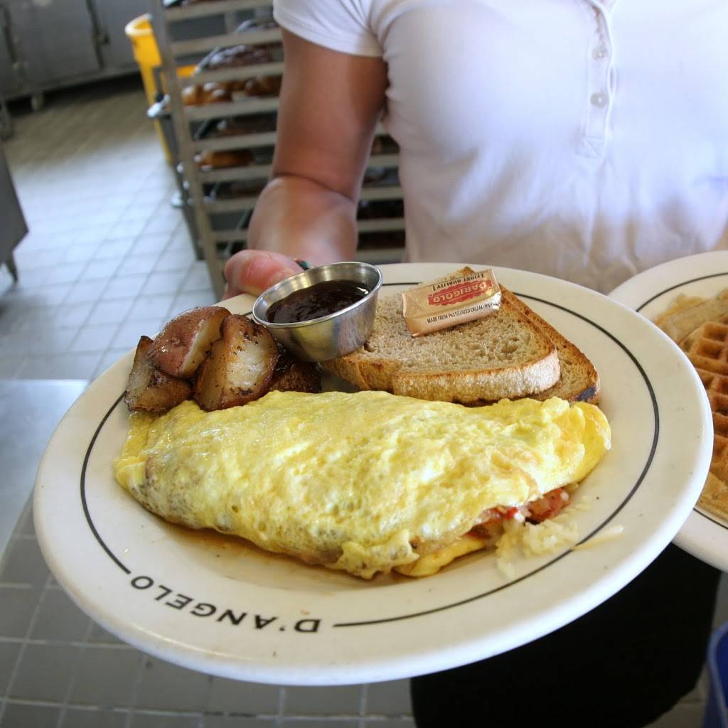 DAngelos Bread | bakery | 25 W Gutierrez St, Santa Barbara, CA 93101, USA | 8059625466 OR +1 805-962-5466