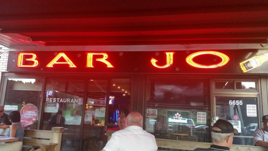 Bar Jo | restaurant | 6656 Rue Beaubien E, Montréal, QC H1M 3B3, Canada | 5142549439 OR +1 514-254-9439