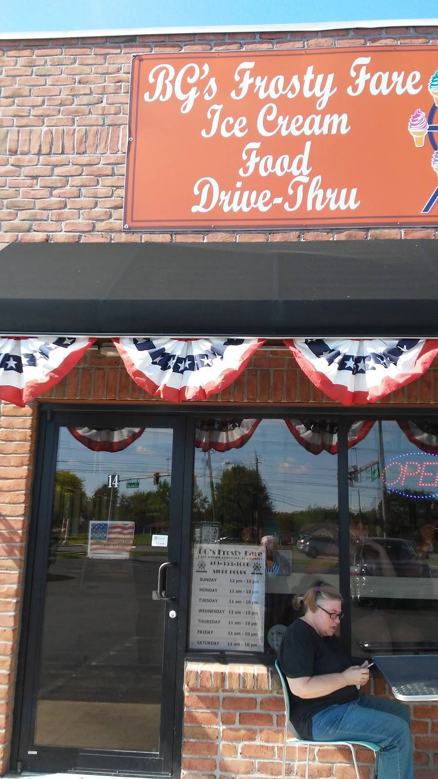 BGs Frosty Fare | meal takeaway | 990 W Poe Rd #14, Bowling Green, OH 43402, USA | 4193531000 OR +1 419-353-1000