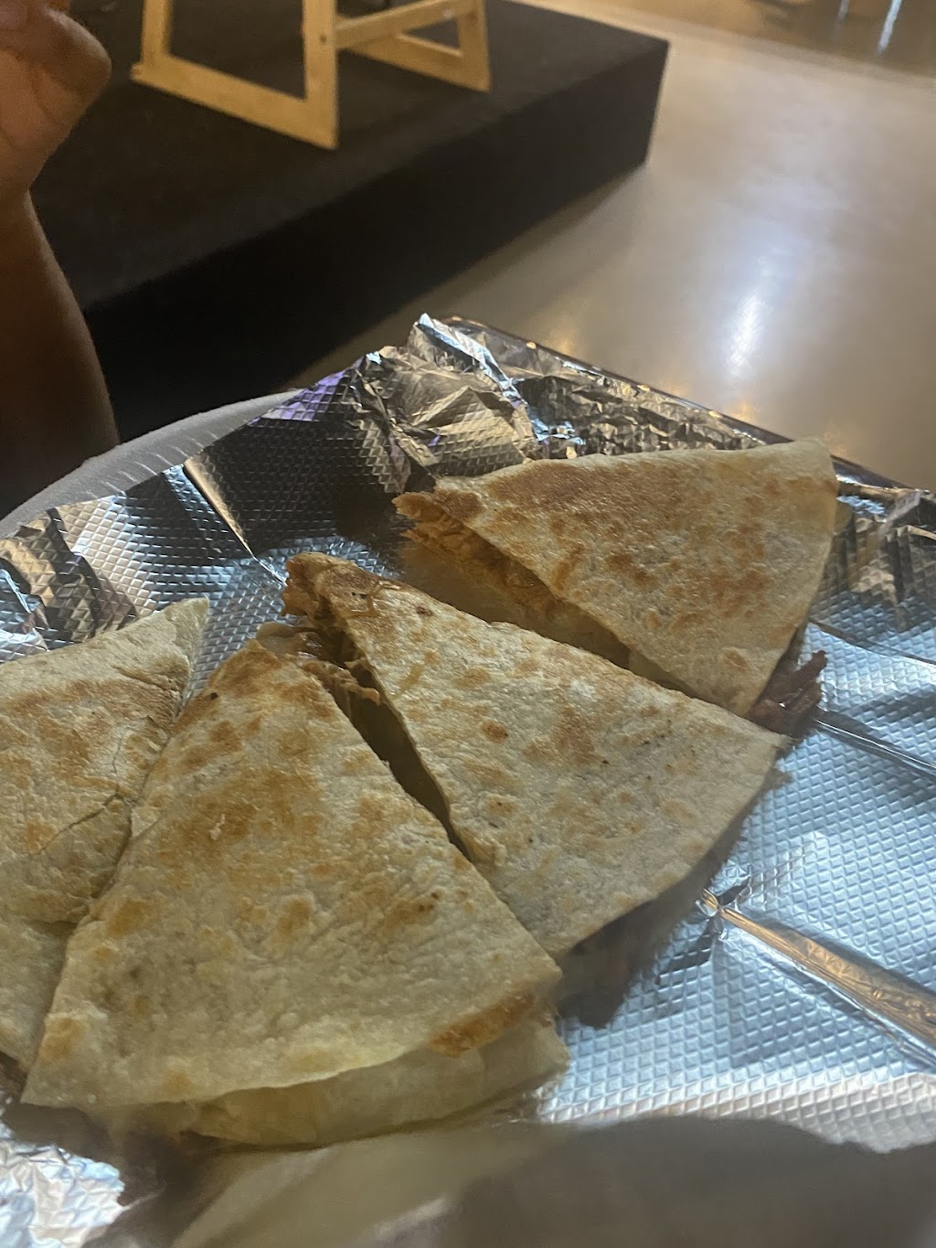 The chill spot LLC | restaurant | 10215 N 28th Dr suite a, Phoenix, AZ 85051, USA | 6025125939 OR +1 602-512-5939