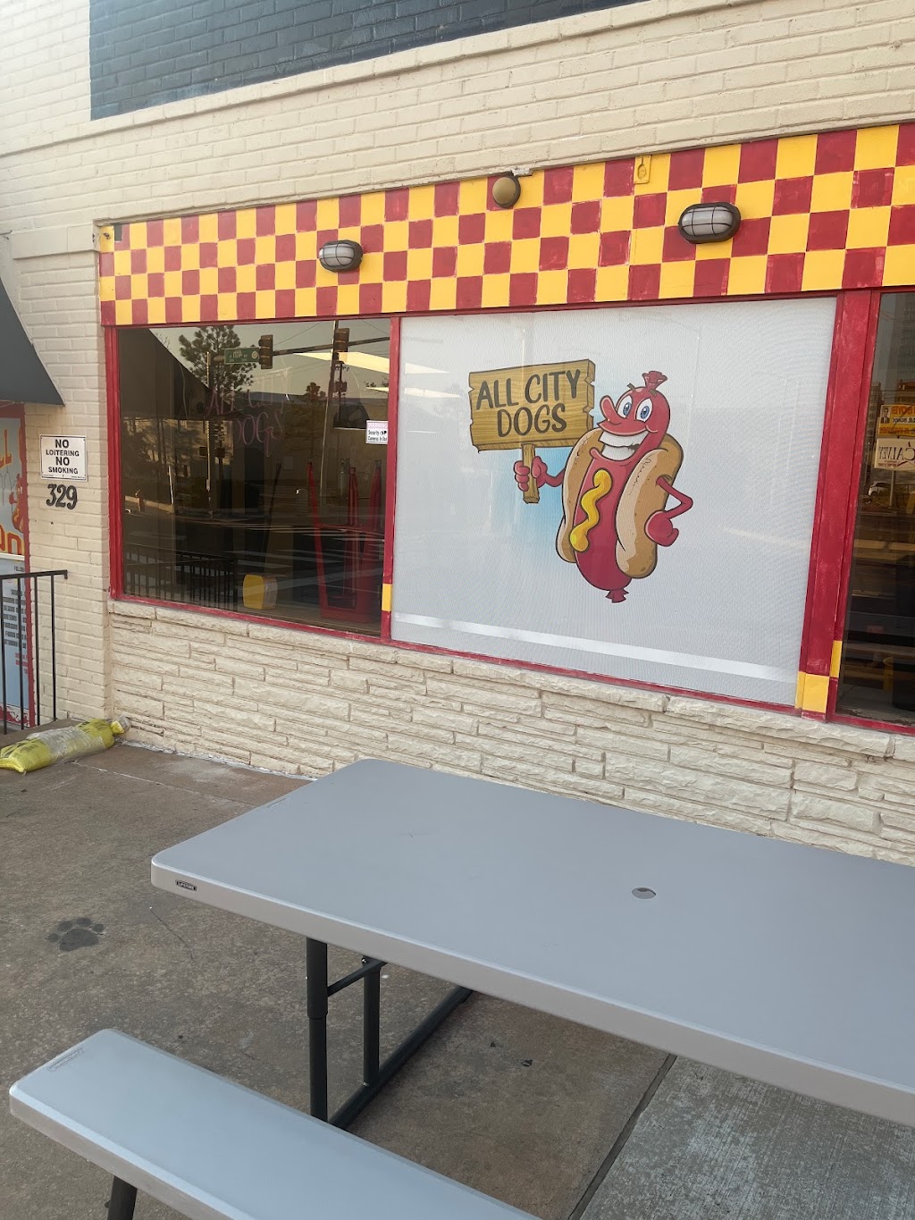 All City Dogs | restaurant | 329 NW 4th St, Oklahoma City, OK 73102, USA | 4057248873 OR +1 405-724-8873