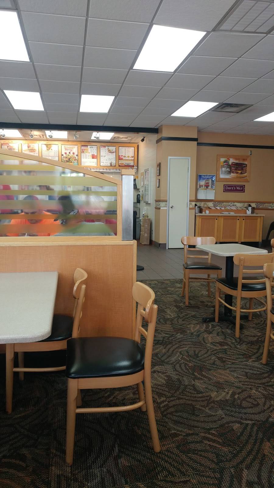 Wendys | restaurant | 9550 S Northshore Dr, Knoxville, TN 37922, USA | 8656931224 OR +1 865-693-1224