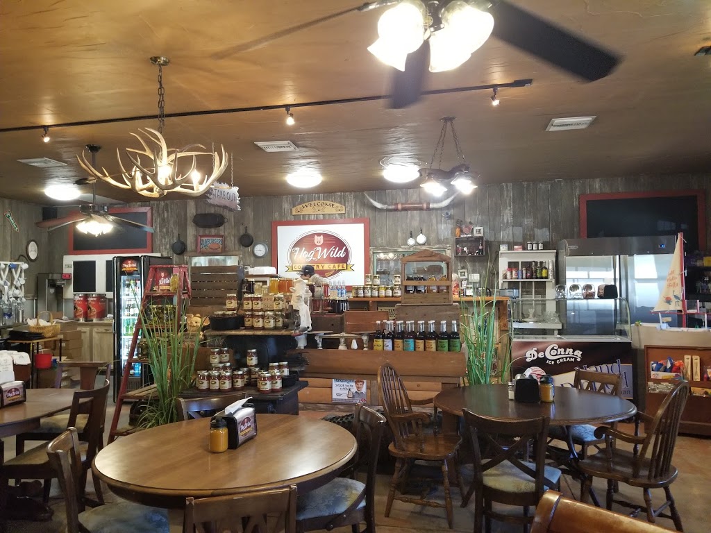 Hog wild country cafe | restaurant | 888 Co Rd 310, Interlachen, FL 32148, USA | 3866844795 OR +1 386-684-4795