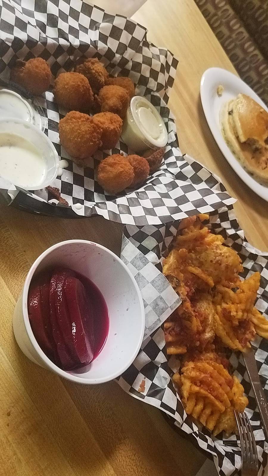 Jamies Place | restaurant | 300 S Market St, Holden, MO 64040, USA | 8167324346 OR +1 816-732-4346