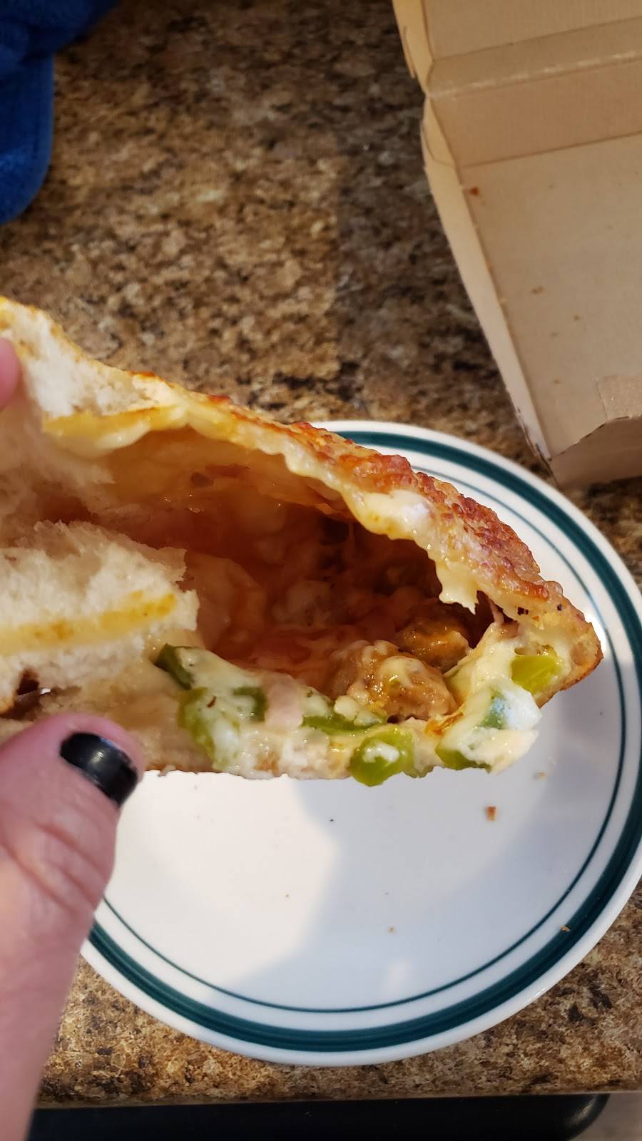 Pizza Hut | meal delivery | 3437 S Campbell Ave, Springfield, MO 65807, USA | 4178829918 OR +1 417-882-9918