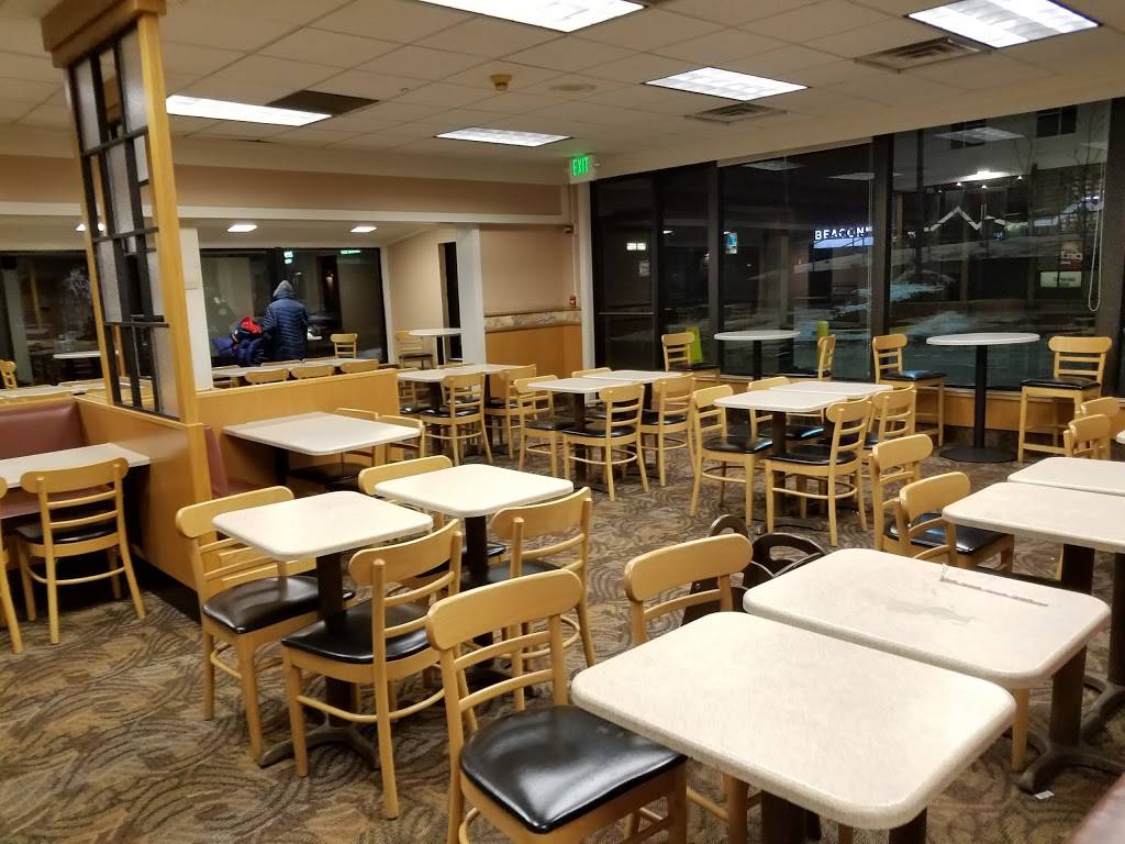 Wendys | restaurant | 65 S Union Blvd, Lakewood, CO 80228, USA | 3039892971 OR +1 303-989-2971