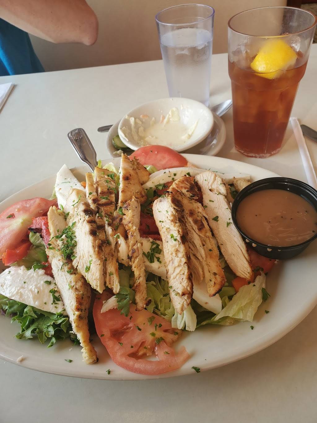 Hicksville Diner | restaurant | 495 E Old Country Rd, Hicksville, NY 11801, USA | 5169333777 OR +1 516-933-3777