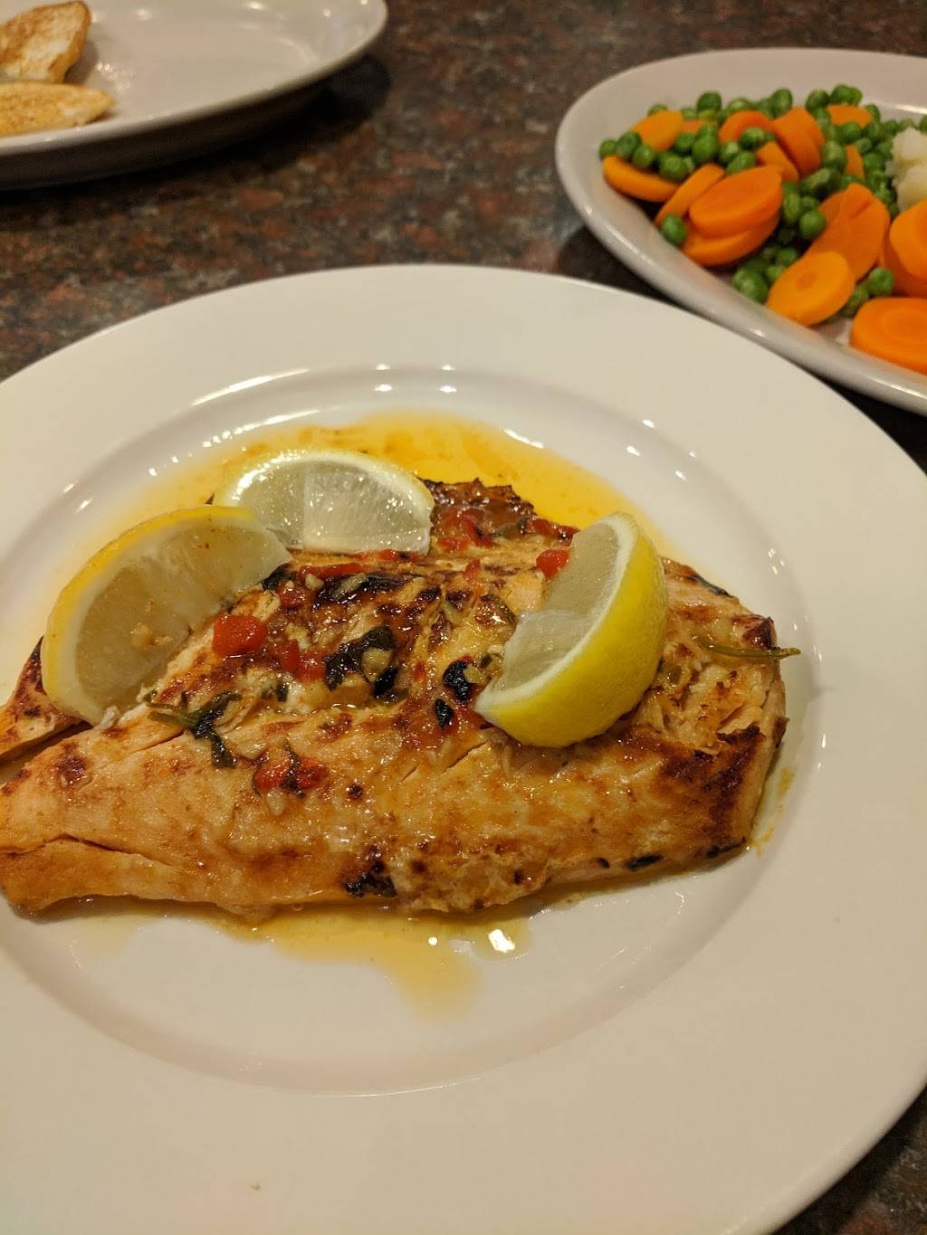 Lollipops Diner | restaurant | 15331 Cross Island Pkwy, Whitestone, NY 11357, USA | 7187464756 OR +1 718-746-4756