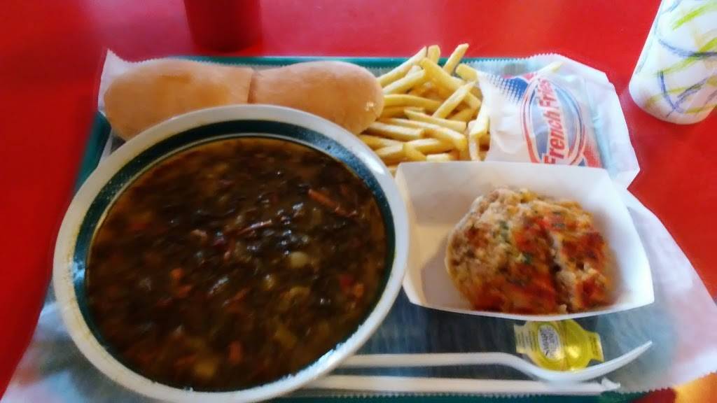 Yor Dogg Mil | restaurant | 847 Kempton St, New Bedford, MA 02740, USA | 5089993845 OR +1 508-999-3845