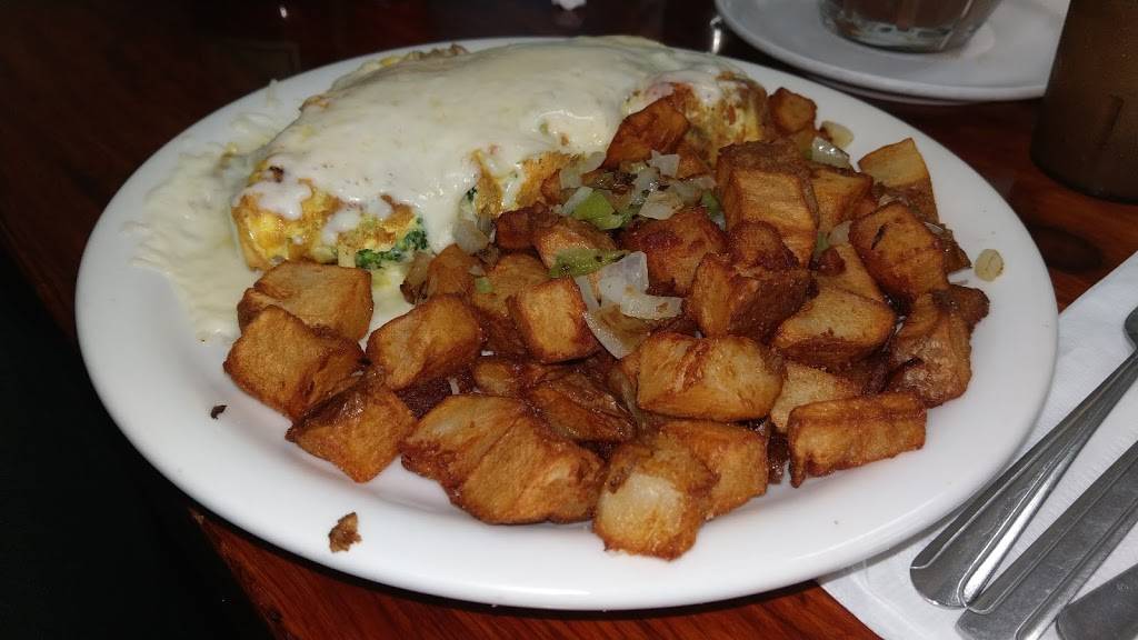 BJs Kountry Kitchen | restaurant | 4065 E Ashlan Ave, Fresno, CA 93726, USA | 5592225206 OR +1 559-222-5206