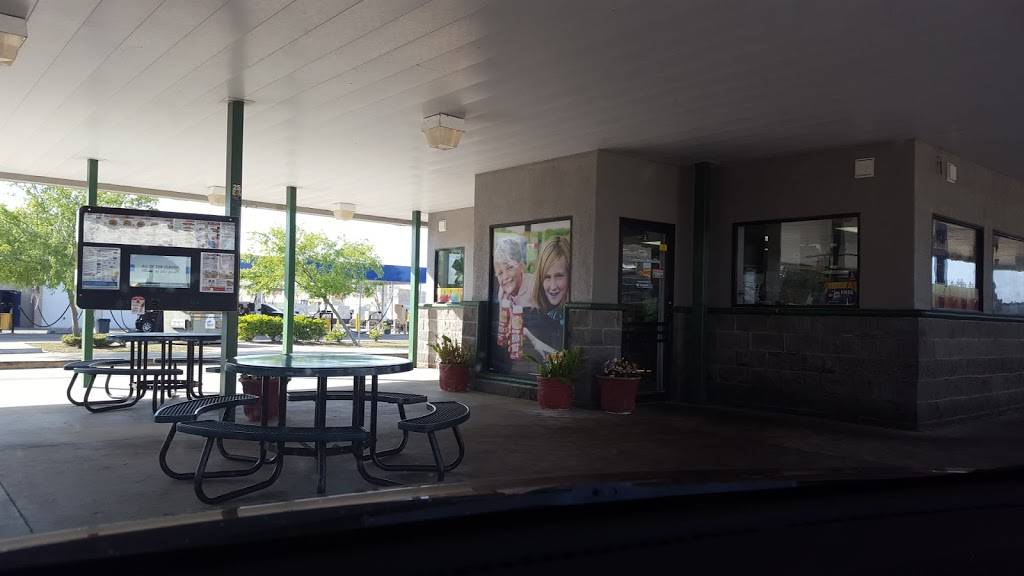 Sonic Drive-In | restaurant | 463939 S.r. 200, Florida A1A, Yulee, FL 32097, USA | 9044910465 OR +1 904-491-0465