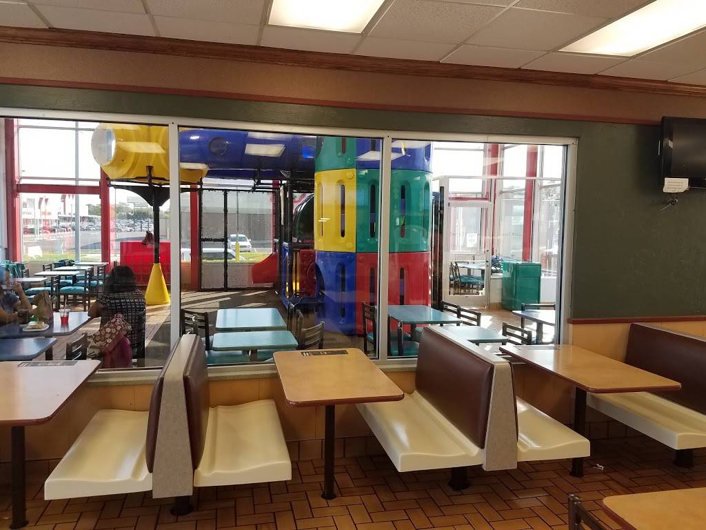 McDonalds | cafe | 2901 S May Ave, Oklahoma City, OK 73108, USA | 4056814225 OR +1 405-681-4225