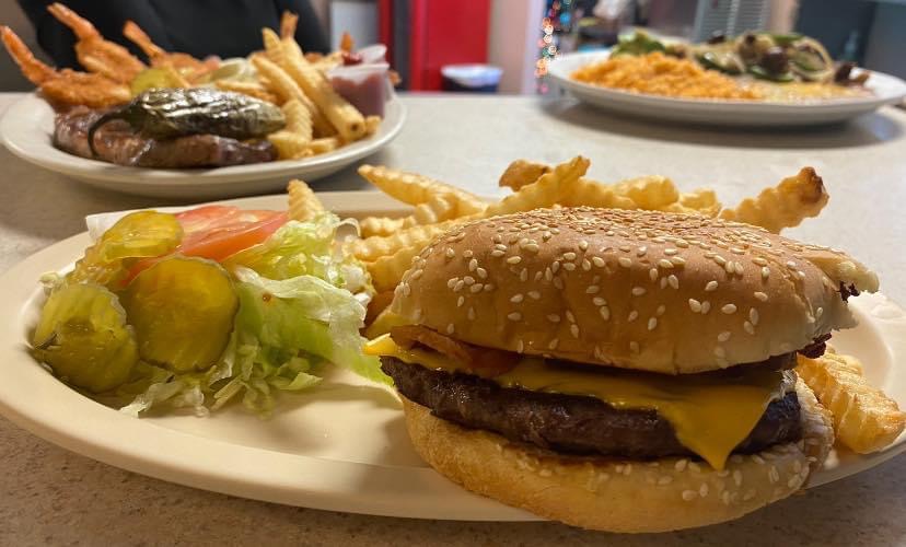 Gerados Restaurant | restaurant | 1001 Golder Ave, Odessa, TX 79761, USA | 4323335169 OR +1 432-333-5169