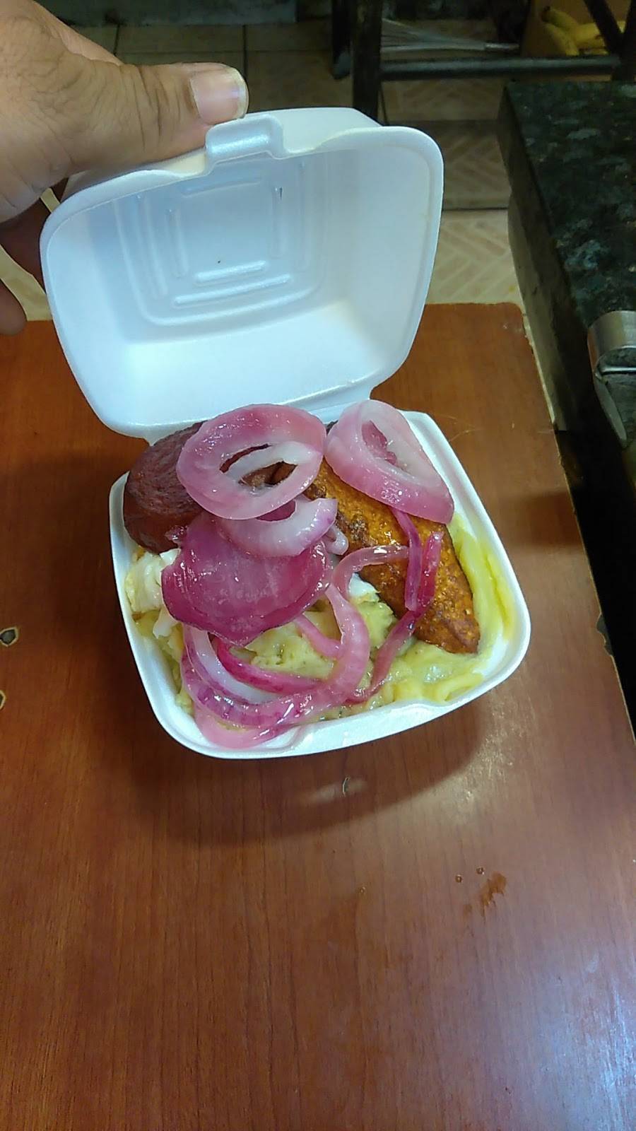 La Caribena | restaurant | 131 Buenaventura Blvd, Kissimmee, FL 34743, USA | 4073444500 OR +1 407-344-4500