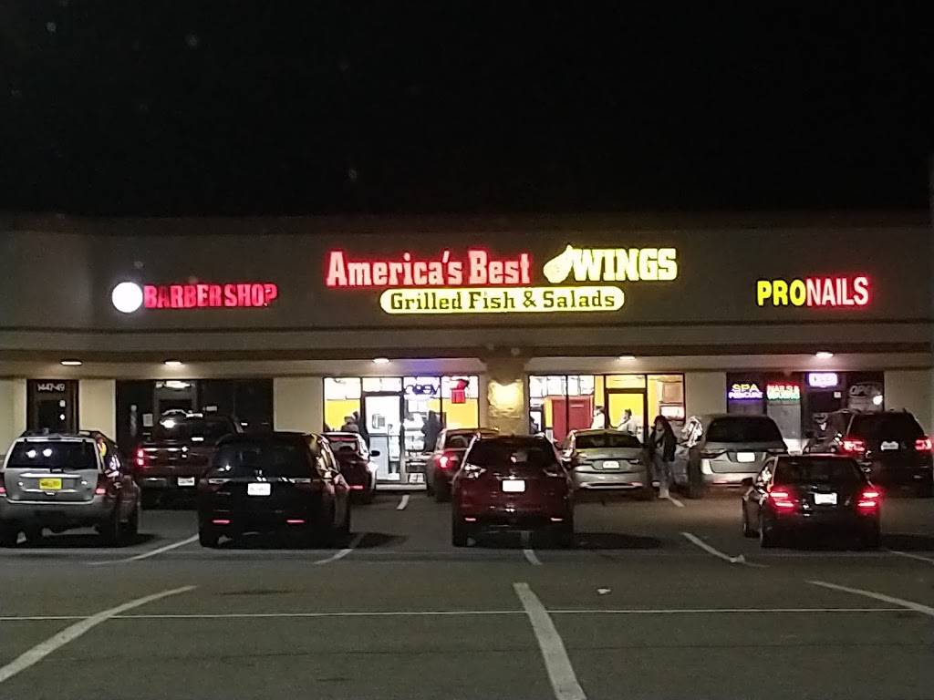 Americas Best Wings | restaurant | 1443 N Main St, Suffolk, VA 23434, USA | 7579355577 OR +1 757-935-5577