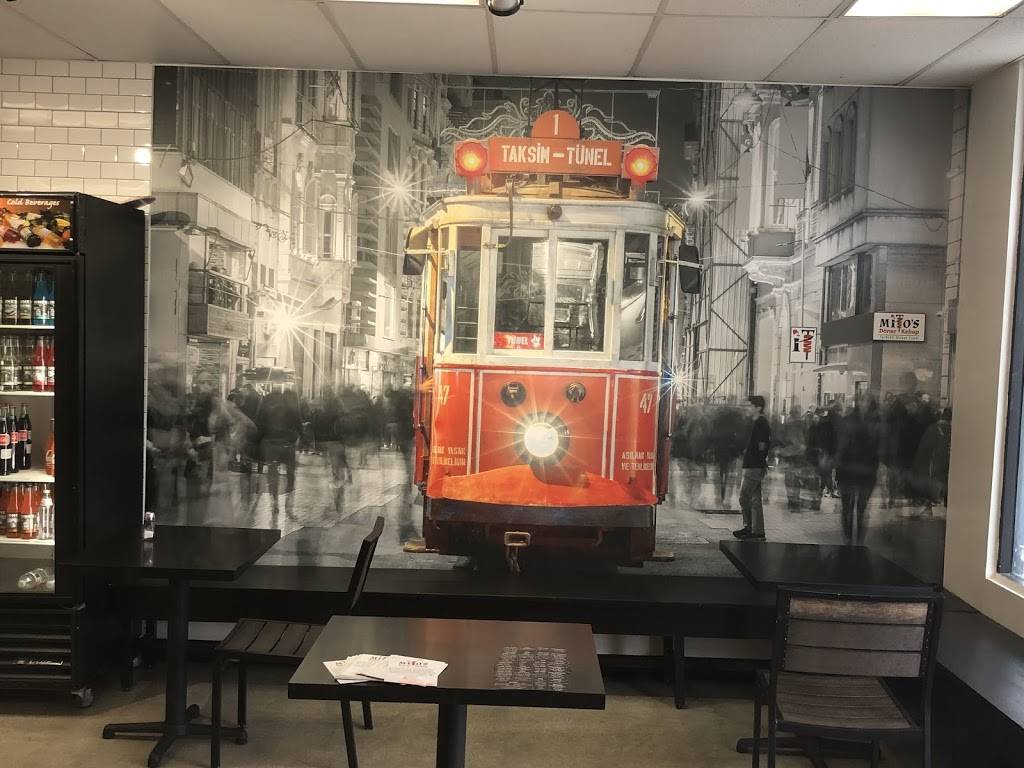 Mitos Döner Kebap | restaurant | 168 W Willow St, Pomona, CA 91768, USA | 9096206006 OR +1 909-620-6006