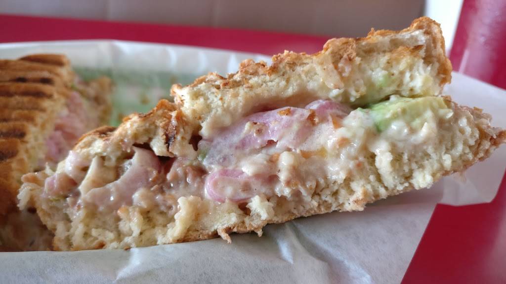 WENDYS TORTAS | restaurant | 3318, 2603 N Main St, Los Angeles, CA 90031, USA | 3232241619 OR +1 323-224-1619