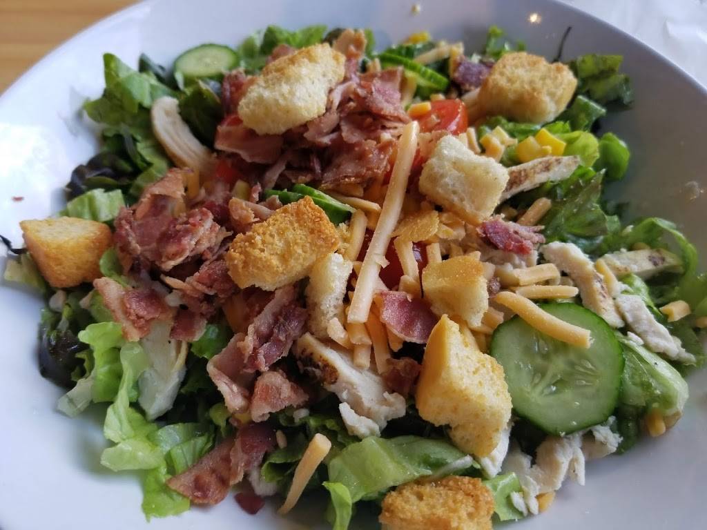 Café Zupas | restaurant | 4226 Easton Loop W, Columbus, OH 43219, USA | 6144059703 OR +1 614-405-9703