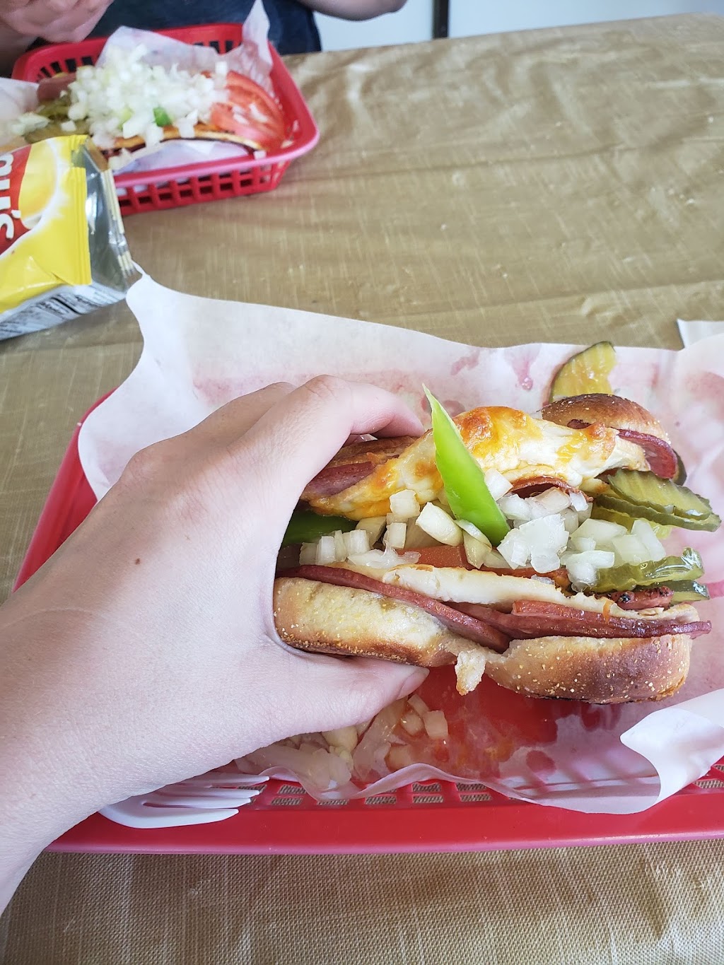 Luigi’s | restaurant | 801 Newmark Ave, Coos Bay, OR 97420, USA | 5418889407 OR +1 541-888-9407