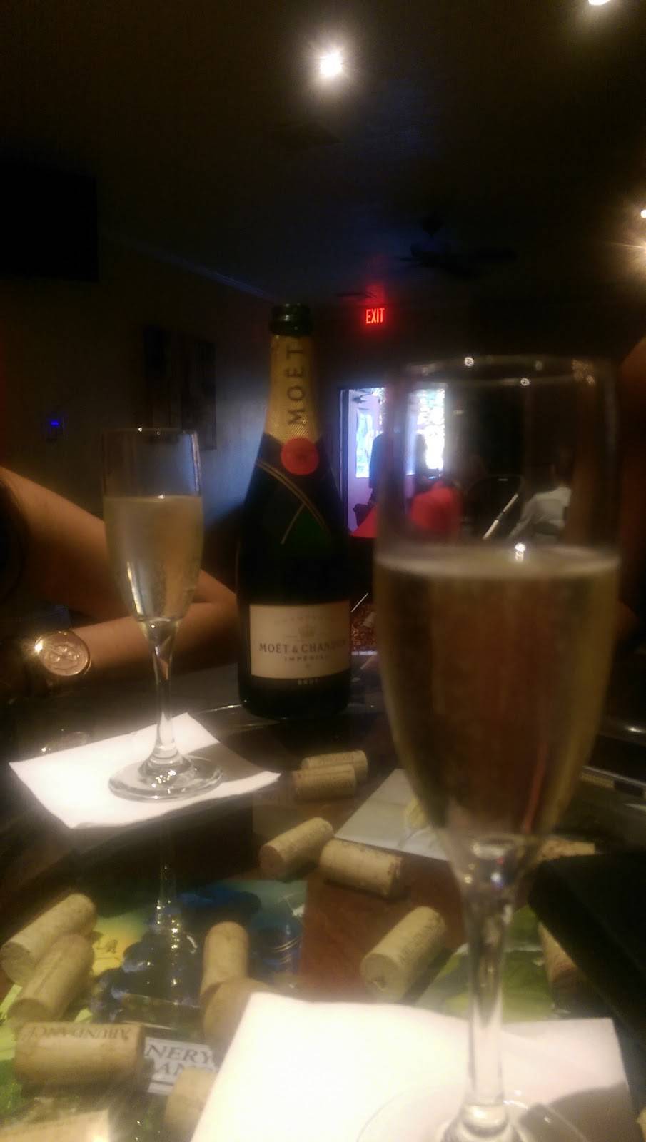 840 Wine Bar & Cocktail Lounge | night club | 840 Brewster Ave, Redwood City, CA 94063, USA | 6503640840 OR +1 650-364-0840