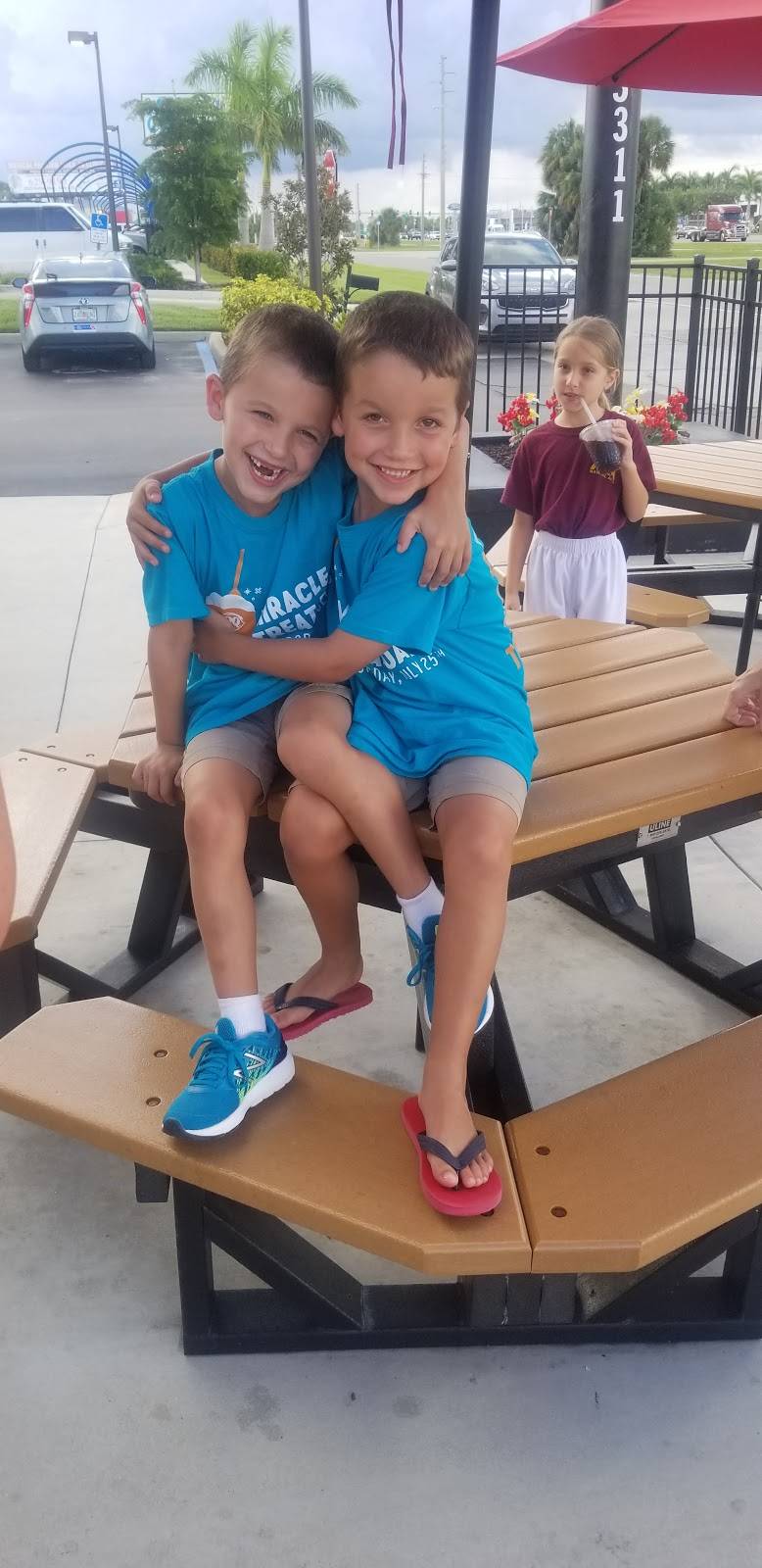 Dairy Queen | restaurant | 3311 Tamiami Trail, Port Charlotte, FL 33952, USA | 9416256932 OR +1 941-625-6932