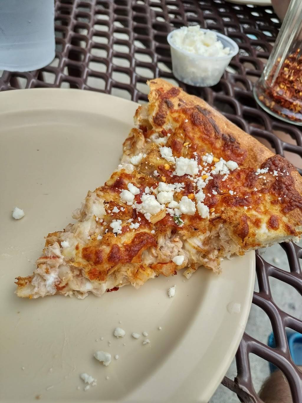 Ironclad Pizza Grill | restaurant | 924 McDonough St, Richmond, VA 23224, USA | 8042332400 OR +1 804-233-2400