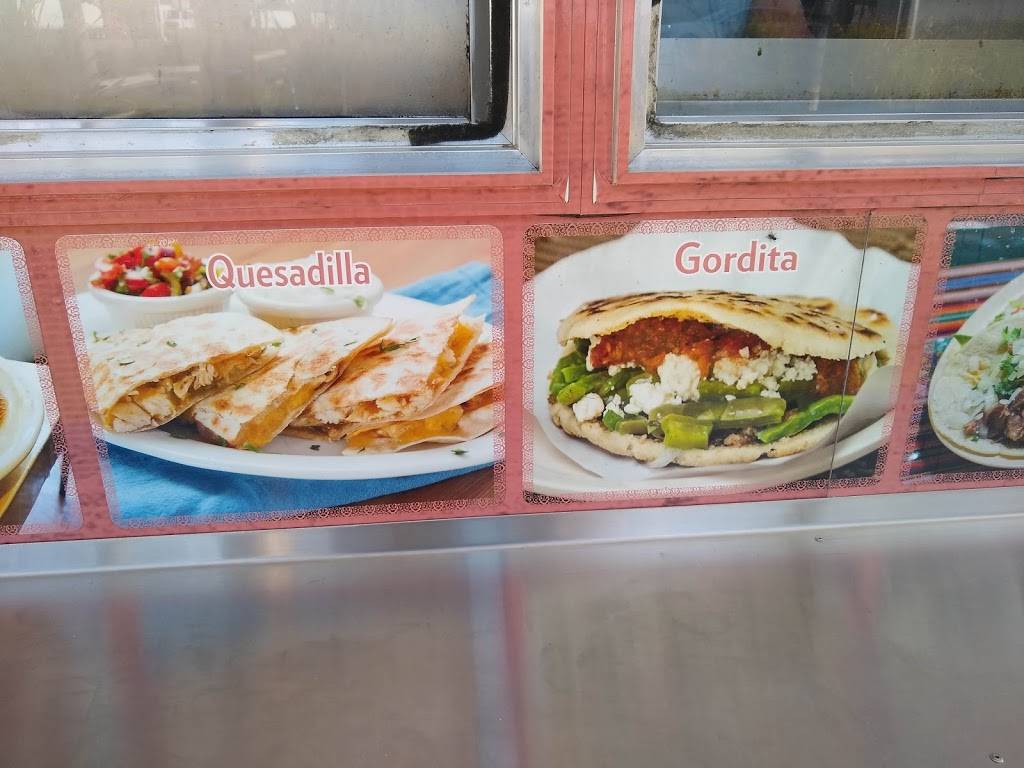 Las Tres Hermanas Food Truck | restaurant | 1702 Eastridge Ave, Riverside, CA 92507, USA | 9512415079 OR +1 951-241-5079