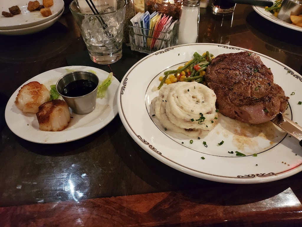 Fargos Steakhouse | restaurant | 620 AZ-260, Payson, AZ 85541, USA | 9284747455 OR +1 928-474-7455