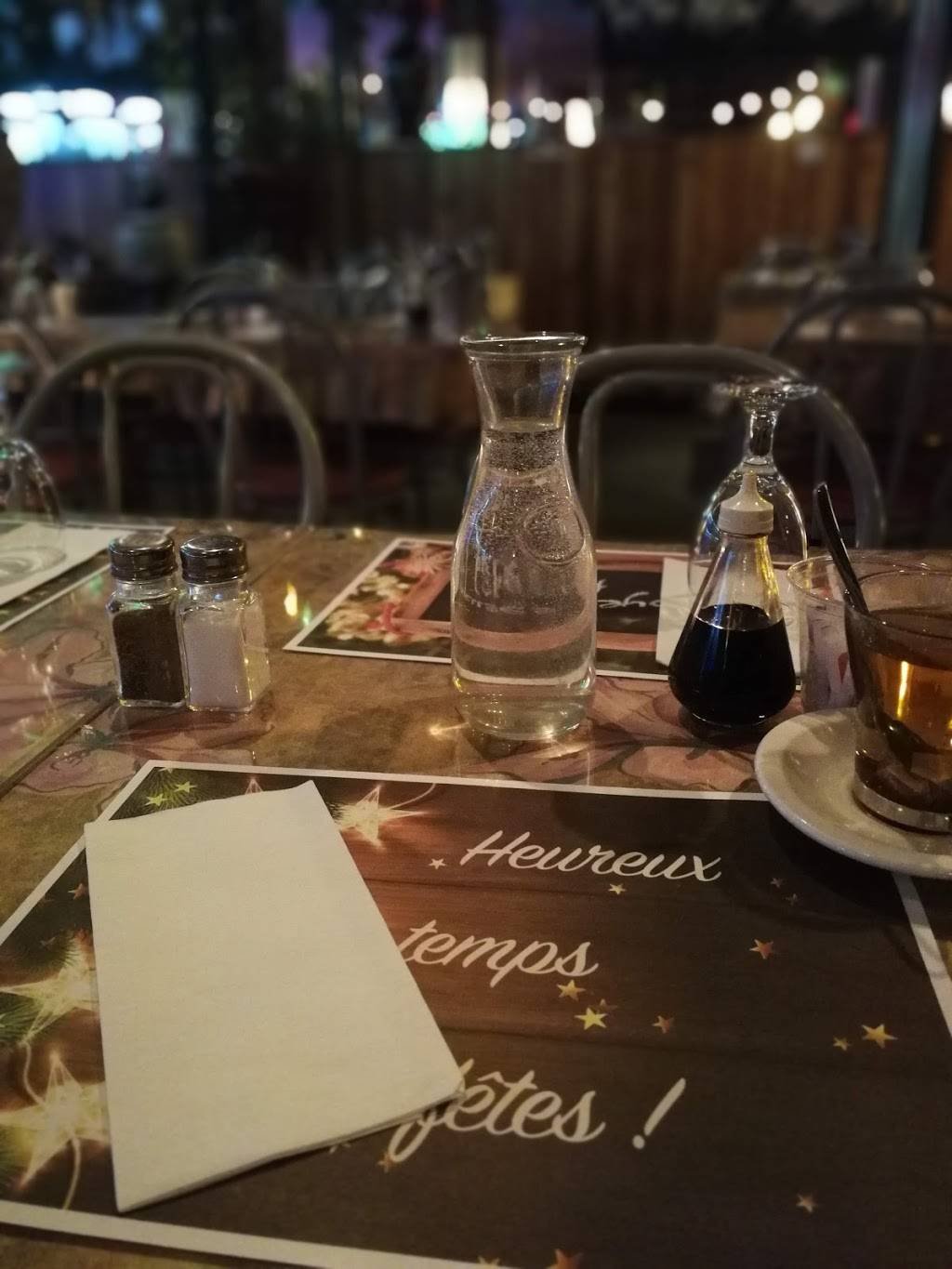 Restaurant Saigon | restaurant | 425 Rue Hériot, Drummondville, QC J2B 1B4, Canada | 8194784397 OR +1 819-478-4397