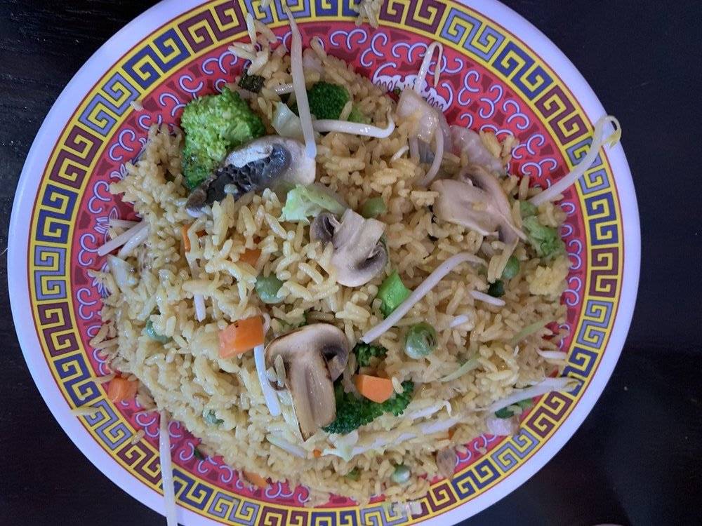 New China | restaurant | 2725-112 N Kansas Expy, Springfield, MO 65803, USA | 4178623999 OR +1 417-862-3999