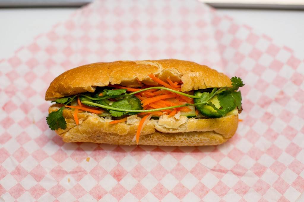 Saigon To Go | restaurant | 8240 Mira Mesa Blvd, San Diego, CA 92126, USA | 8588605244 OR +1 858-860-5244