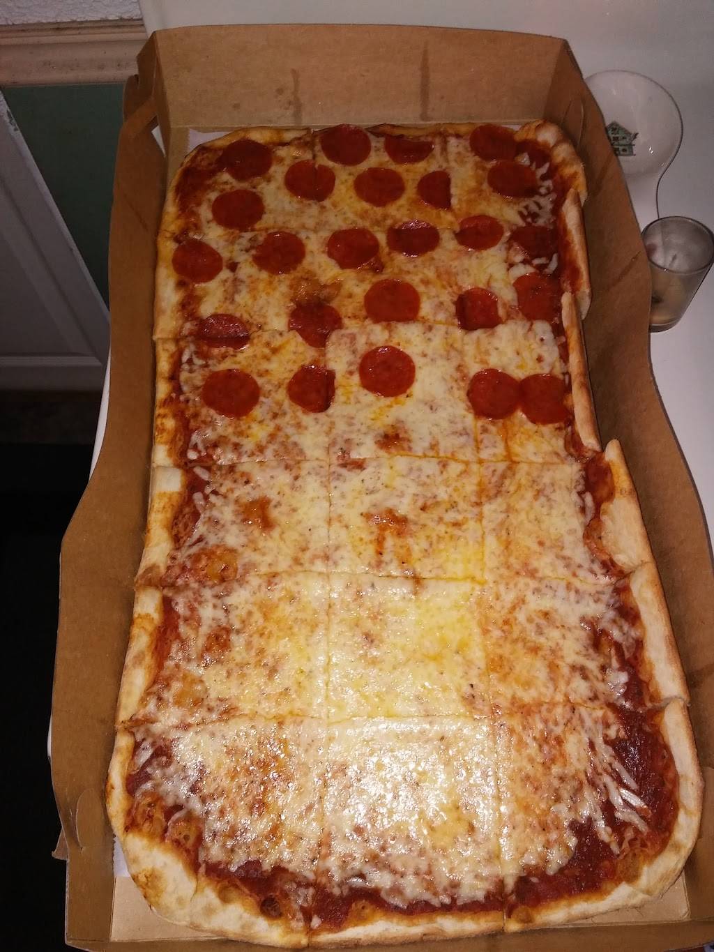 The Fort Cafe Pizza | restaurant | 1512 Wyoming Ave, Forty Fort, PA 18704, USA | 5702871919 OR +1 570-287-1919