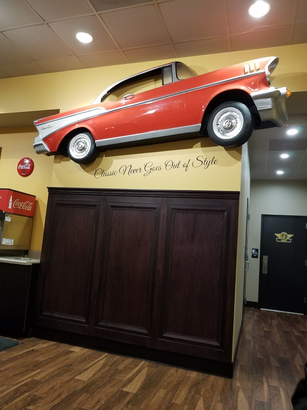 Goldfingers of Saraland | restaurant | 1020 Industrial Pkwy, Saraland, AL 36571, USA | 2512172914 OR +1 251-217-2914