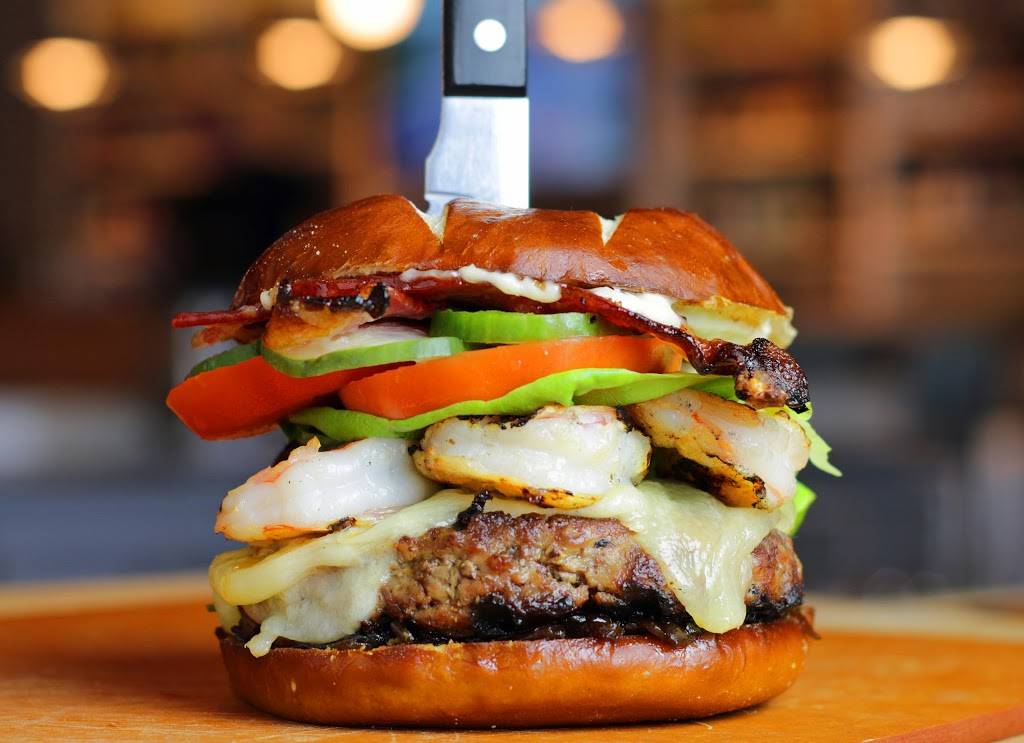 TJs Seafood Market & Grill | restaurant | 6025 Royal Ln #110, Dallas, TX 75230, USA | 2146912369 OR +1 214-691-2369