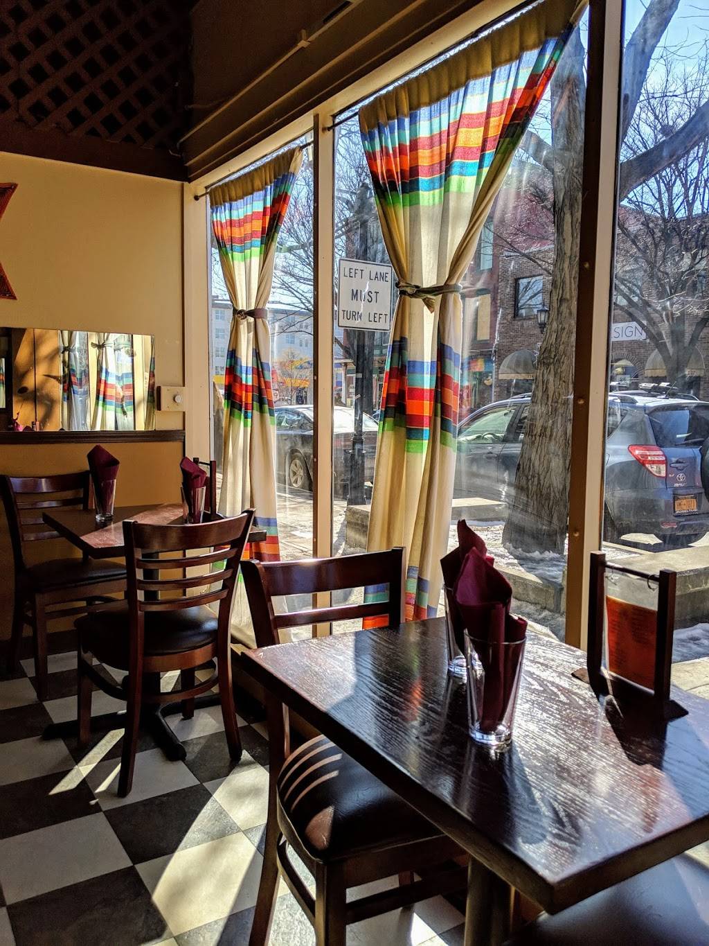 Hawi Ethiopian Cuisine | restaurant | 113 S Cayuga St, Ithaca, NY 14850, USA | 6072774294 OR +1 607-277-4294