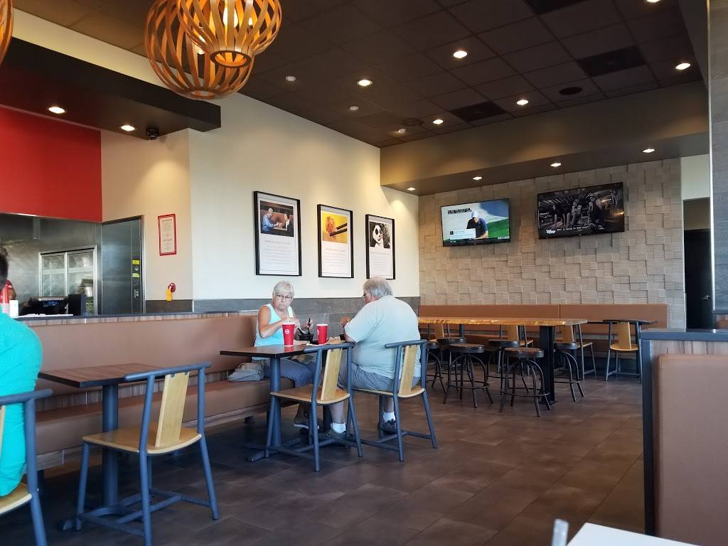 Panda Express | restaurant | 2200 Badger Dr, Hudson, WI 54016, USA | 7153771209 OR +1 715-377-1209