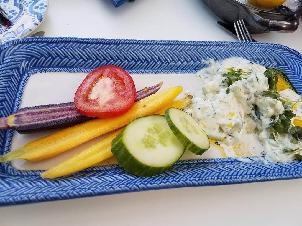 Hummingbird | restaurant | 220 S Union St, Alexandria, VA 22314, USA | 7035661355 OR +1 703-566-1355