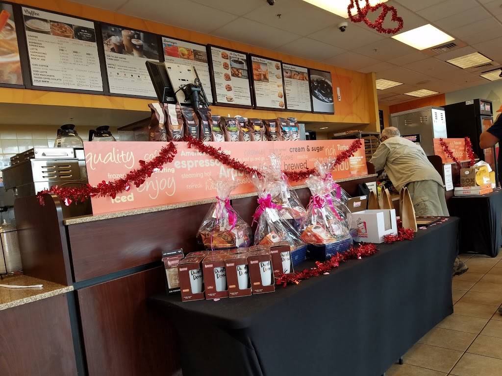 Dunkin | bakery | 8291 Dani Dr, Fort Myers, FL 33966, USA | 2399319850 OR +1 239-931-9850