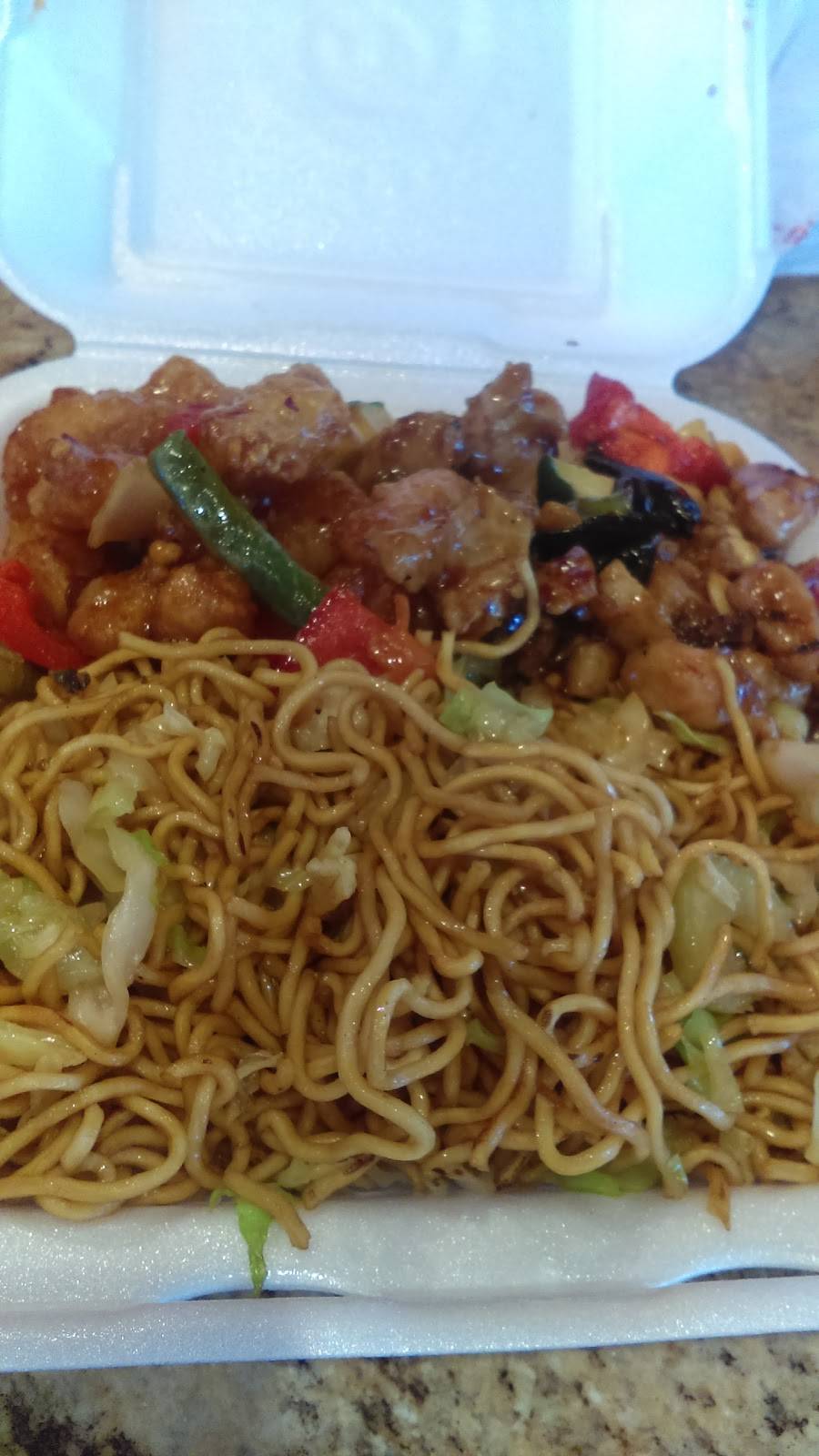 Panda Express | meal takeaway | 33475 Yucaipa Blvd, Yucaipa, CA 92399, USA | 9097978759 OR +1 909-797-8759