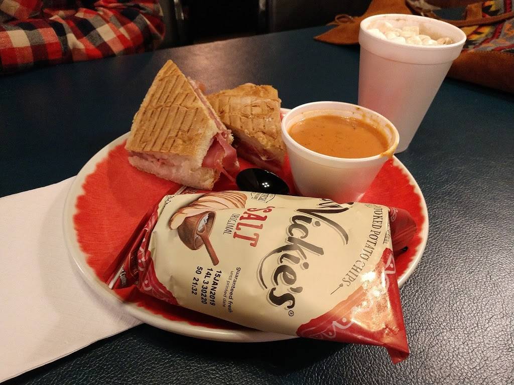 The Gelato Company and Eatery | restaurant | 11 SE 1 Ave, Gainesville, FL 32601, USA | 3523733153 OR +1 352-373-3153