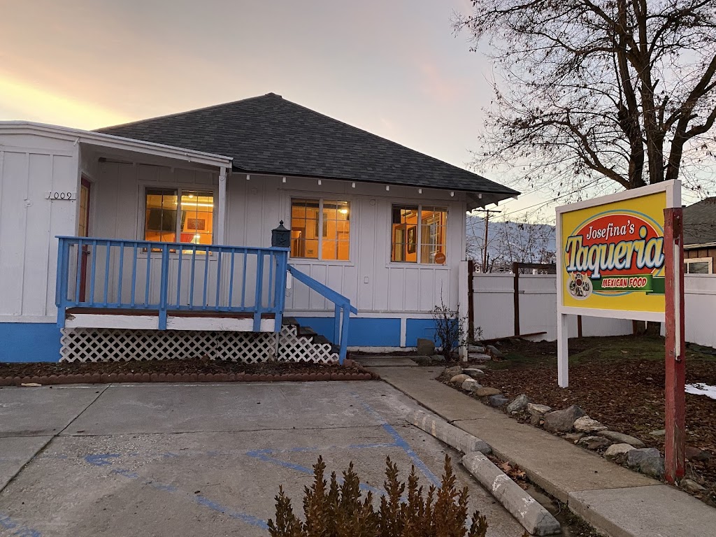 Josefina’s Taqueria | restaurant | 1009 S Main St # B, Yreka, CA 96097, USA | 5306438095 OR +1 530-643-8095
