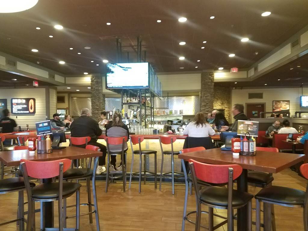 Smokey Bones Bar & Fire Grill | meal takeaway | 4036 NY-31, Liverpool, NY 13090, USA | 3156527824 OR +1 315-652-7824