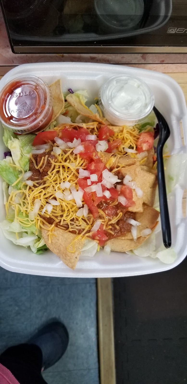 Dairy Crest | restaurant | 1100 E Mansfield St, Bucyrus, OH 44820, USA | 4195628881 OR +1 419-562-8881