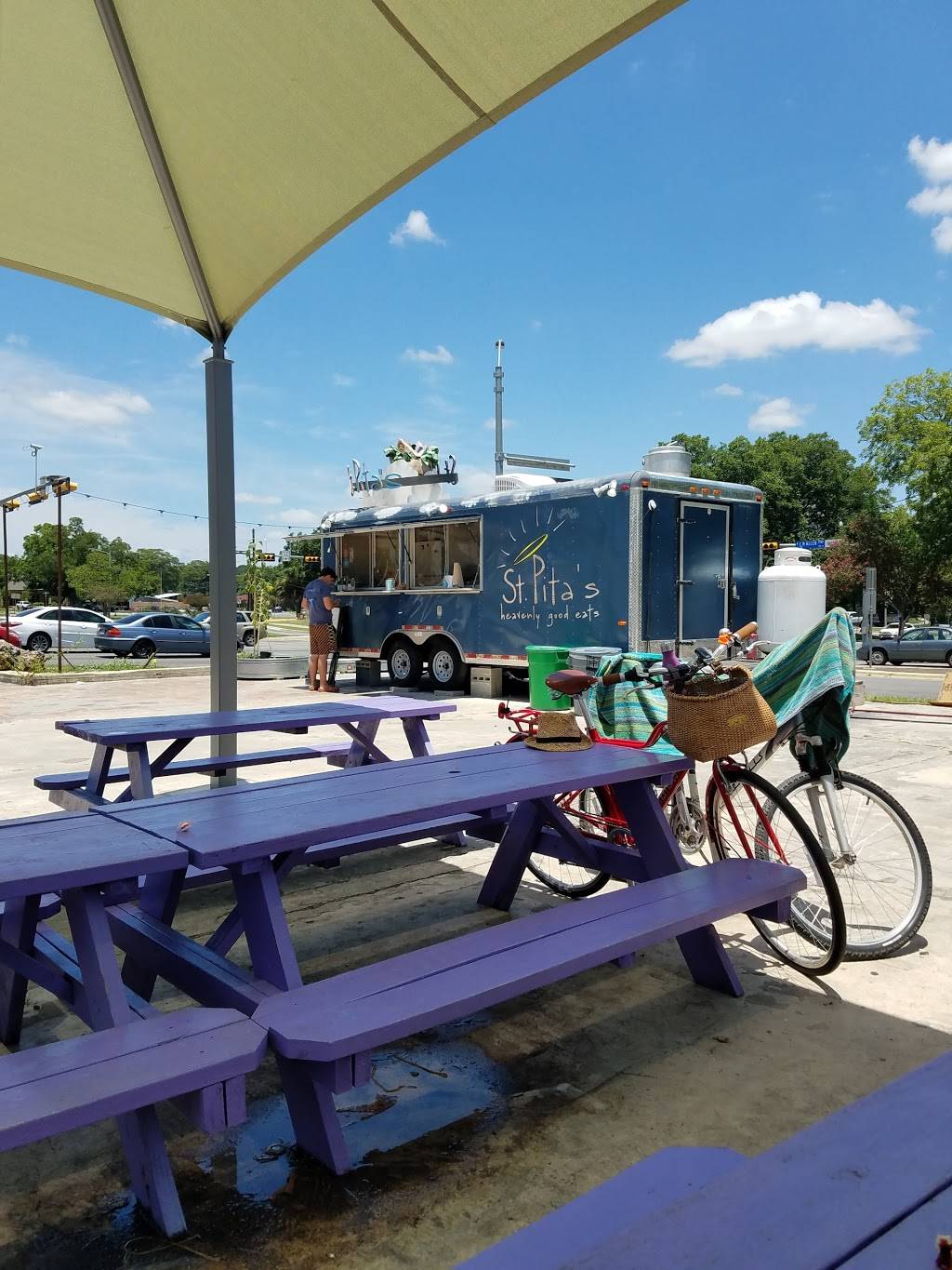 St. Pitas | restaurant | 101 Oakwood Loop, San Marcos, TX 78666, USA | 5126481991 OR +1 512-648-1991