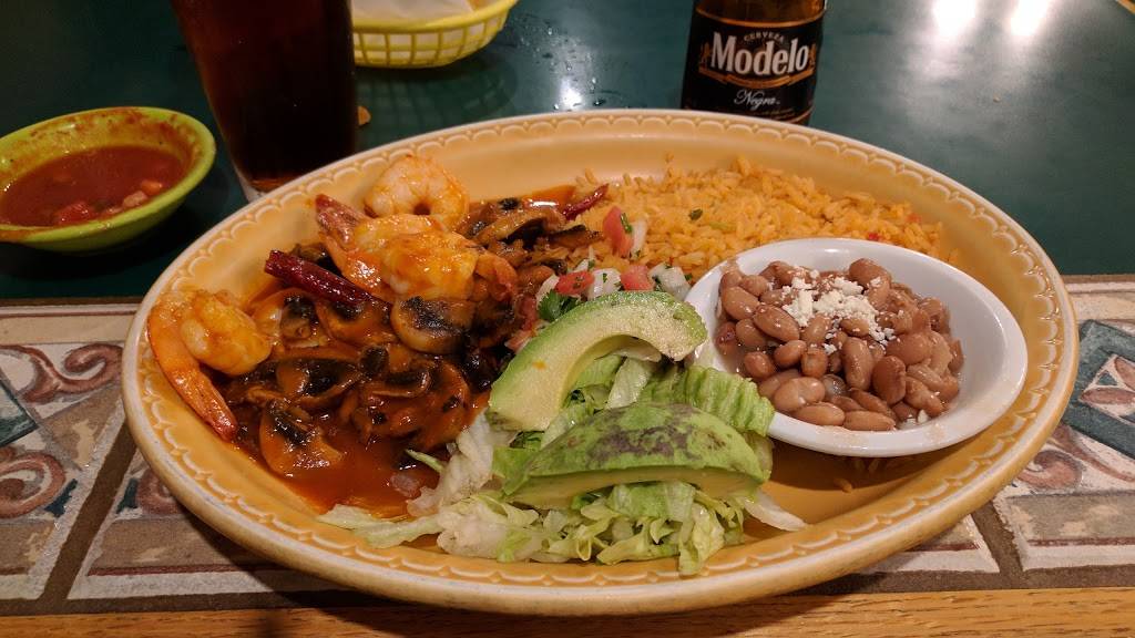 Rancho Chico | restaurant | 52 Washington St, Plainville, MA 02762, USA | 5086432534 OR +1 508-643-2534