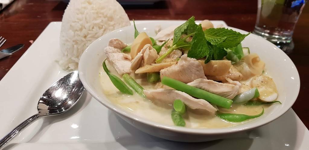 Thai-Sun | restaurant | 75 King St S, Waterloo, ON N2J 1N9, Canada | 5197479006 OR +1 519-747-9006